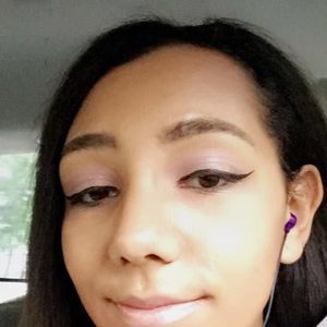 Meet your Posher, Brianne